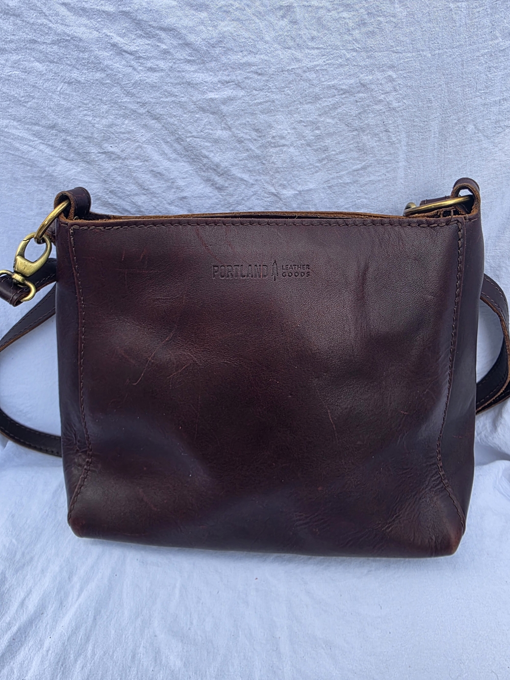 Portland Leather Grizzly Small Triangle